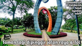 Selalu ada taman di pinggir pelosok jakarta, jakarta bersih dan bebenah 😎😁