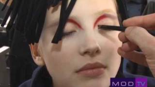 Giorgio Armani Fall 2010 Backstage - Milan Fashion Week - MODTV