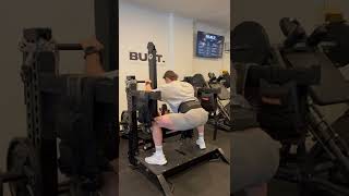 Exercise: Sumo Belt Squat