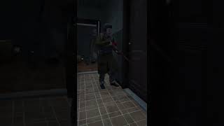 There's someone behind this door.. #dayz