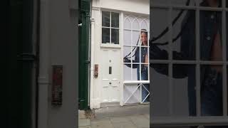 Empty Retail Stores in Central London, Covent Garden. Watch other videos I’ll upload