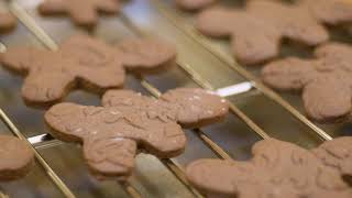 Festive gingerbread cooking demonstration