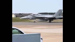 VFA-106 Gladiators F/A-18F taxiing