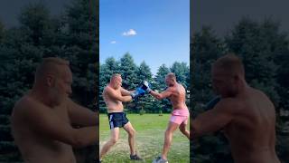 LIGHT SPARRING BEFORE FIRST FIGHT