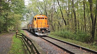 LTEX GP15-1 #1419 leads the Cuyahoga Valley Scenic Railroad past Deep Lock Quarry 9-28-24