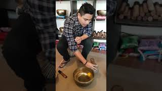 Information on singing bowls from Kathmandu