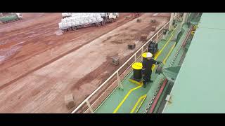 vung ang vietnam discharging general cargo