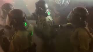 20190721 防暴警打示威者(轉載) hong kong protest, police beat defenseless protester even surrendered