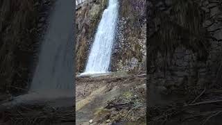 Relaxing waterfall. ( DİNLENDİREN DOĞALLIK )