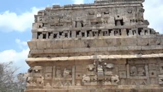 Chichen itza and cenote