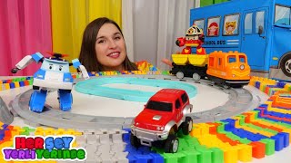 Bebek videoları. Robocar Poli üç yol yapıyor. Araba oyunları.