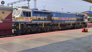 Rare WDP4D lead Dadar Super fast express | NTG Train Videos