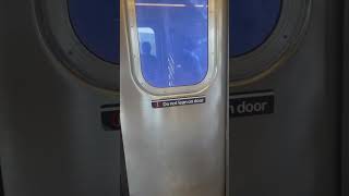 Why does r188 subway car #7375 have a broken door chime on one side but not on the other side?