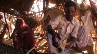 Ravanhatta player from Bhopa tribe. Pushkar, Rajasthan in India.