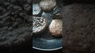 #satisfying flipping Burger #pan #asmr