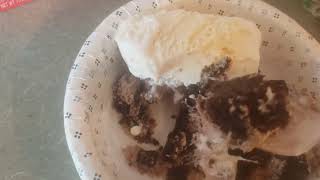 A late review of my chocolate peanut butter cake from Apple Annie's