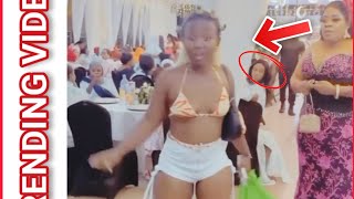 This Lady showcase her nyash publicly at a wedding.