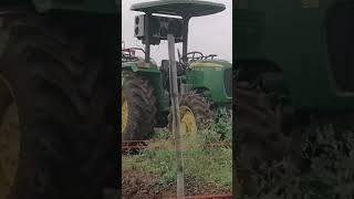 Tamatar ki fasal me kaam #agriculturefarming #tranding #funny #farmequipment#johndeere #villagelife