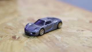 Unboxing Matchbox Porsche 918 Spyder