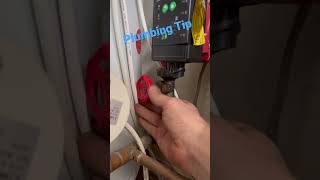 EASY WAY TO SHUT OFF PLUMBING PUMPS #plumber #plumbing #plumbingtips