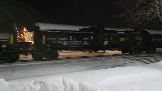 IAIS 506 mixed freight train in Minooka Illinois