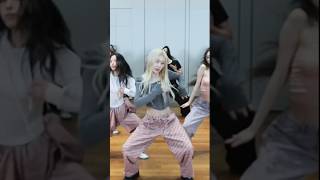 gold - itzy (chaeryeong focus) #shorts #chaeryeong #itzy #gold #part2