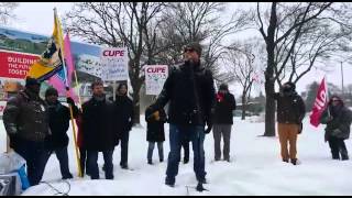 OFL Supports CUPE 3903 strikers at York University