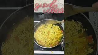 Kisne kaha ki yah 2 minut mein ban jaati hai 😡#food #cooking #seemashorts #recipe #music