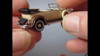 A Very Nice Vintage Lincoln in 1:87 scale, Can You Guess the Brand ?