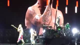 Red Hot Chili Peppers - Give it away - Stockhom 10/09/2016