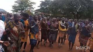 surma weeding in Ethiopia