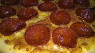 ፔፐሮኒ ፒዛ   pepperoni pizza