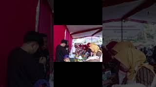 ADA YG PAKAI AYAM PANGGANG OREK TEMPE UNTUK MERIAS TUMPENG #shortvideo #tumpenghias