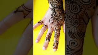 SR Designer Mehndi.