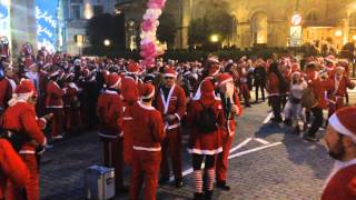 Dancing Santas