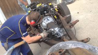 Cadillac Engine cleaning with Ice Sonic by Trockeneis-Spezial.ch