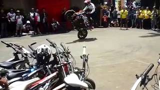 Keren!! Adu Freestyle Motor Honda Win jadul VS Moge (Adira FunBike)