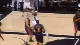 Robert Horry dunks on Brian Cardinal