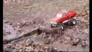 Rc Tamiya Toyota Hilux offroading