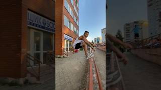 Опасные прыжки #parkour #sport #magic #юмор #акробатика #паркур #популярное #сальто #humor