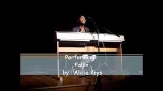 Amber Holcomb Performs Fallin' by Alicia Keys