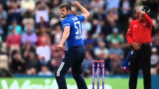 Simon Hughes: Should Mark Wood start in the first Ashes Test?