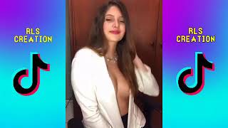 New Challenge Tiktok / Twerk Tiktok New Trend / No Bra Challenge #Short #Twerk