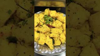 Shorts #yummykitchen-vinita# khatta dhokla # jhatpat ban jaye#pati dev ka favourite 🤩😁