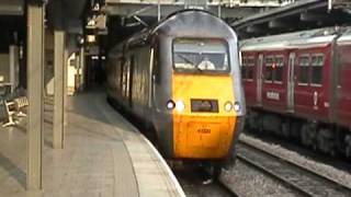 EC 43320 & XC 43301 (3tone) depart with mixed stock at Leeds.