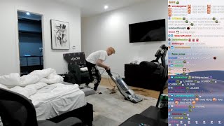 xQc Finally Cleaning Up His Hair...