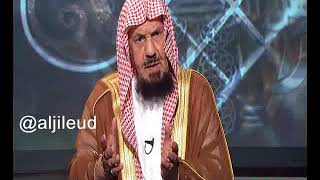 الشيخ عبدالله المنيع دور مدير المدرسة في الغالب هو "بسطجي" عبارة عن بريد يوصل المعلومة لمرجعة فقط!!