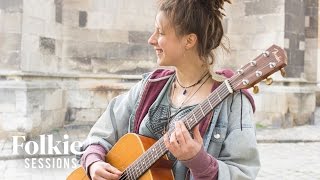 Folkie Sessions | Sisa Fehérová – I Wish