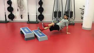 ACL 1C 1B - Hip extension pieds sur steps + EXC 4’’