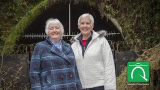 Memories of Queensbury Tunnel: Kathy & Trudy